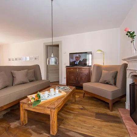 Felice Sul Sala Comacina